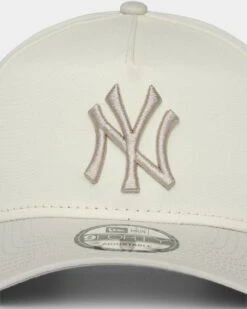 New Era New York Yankees 9FORTY A-Frame Snapback Chrome White -Mitchell & Ness Shop 01023641 YC228 default 0050