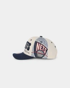 Mitchell & Ness Brooklyn Nets '90s Training Camp' Pro Crown Snapback Cream 6 Mitchell & Ness Brooklyn Nets '90s Training Camp' Pro Crown Snapback Cream -Mitchell & Ness Shop 01026623 YC600 default 0040