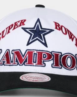 Mitchell & Ness Dallas Cowboys Super Bowl XXVII 'Dallas Cowboys Champs' Deadstock Snapback Vintage White -Mitchell & Ness Shop 01026703 YV003 default 0050