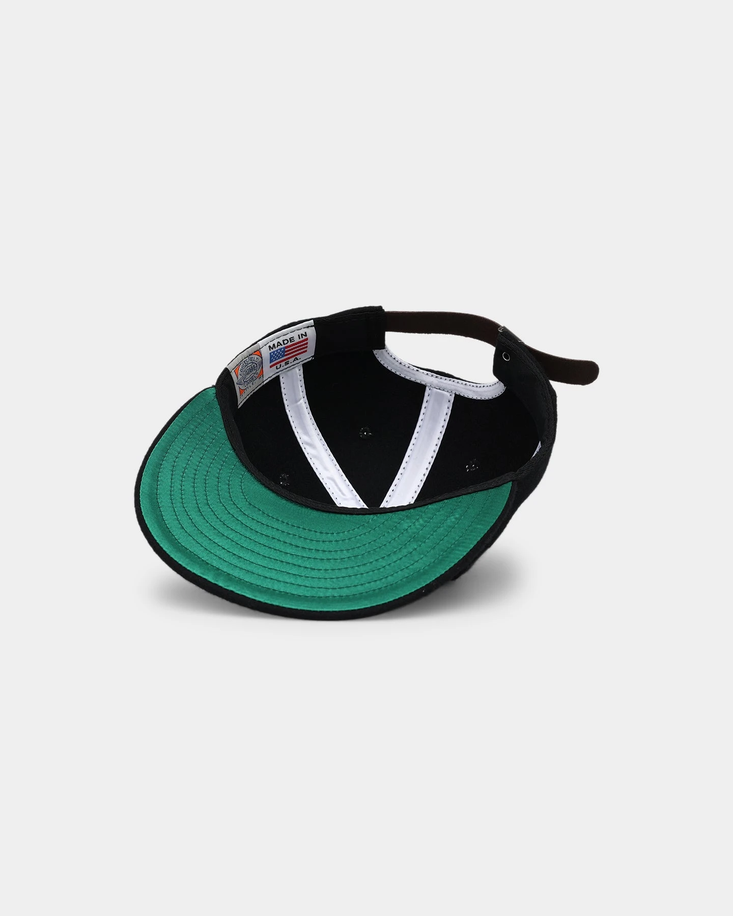 Ebbets Field Flannels Homestead Grays 1945 Strapback Black Ebbets Field Flannels Homestead Grays 1945 Strapback Black -Mitchell & Ness Shop 01027922 YB001 default 0060