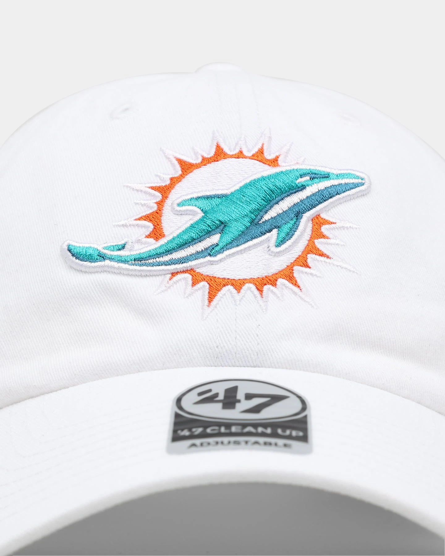 47 Brand Miami Dolphins '47 Clean Up Strapback White '47 BRAND 47 Brand Miami Dolphins '47 Clean Up Strapback White -Mitchell & Ness Shop 01029437 YW100 default 0050