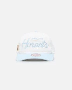 Mitchell & Ness Charlotte Hornets Pastel Corduroy Snapback White Cream/Light Blue -Mitchell & Ness Shop 01032442 YX677 default 0050