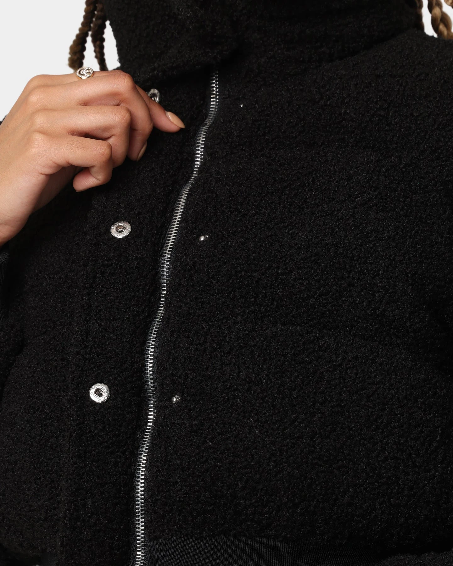 XXIII Women's Lara Crop Sherpa Puffa Jacket Black XXIII Women's Lara Crop Sherpa Puffa Jacket Black -Mitchell & Ness Shop 02031838 YB001 womens 0070