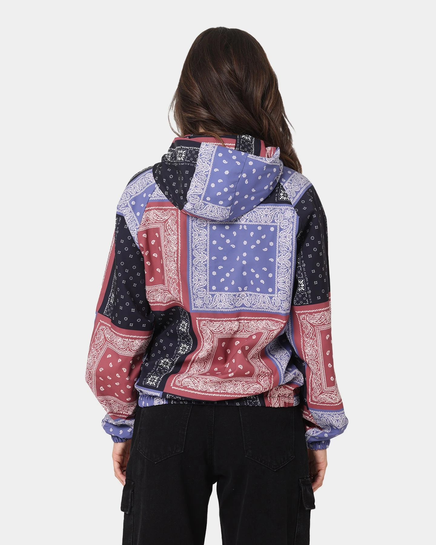 XXIII Women's Enna Bandana Puffer Jacket Multi-coloured XXIII Women's Enna Bandana Puffer Jacket Multi-coloured -Mitchell & Ness Shop 02036688 YM041 womens 0040