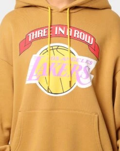 Mitchell & Ness Los Angeles Lakers 3-Peat Hoodie Bone Brown 4 Mitchell & Ness Los Angeles Lakers 3-Peat Hoodie Bone Brown -Mitchell & Ness Shop 02038016 YB1007 womens 0030