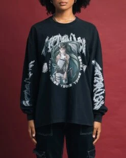Goat Crew X Attack On Titan Captain Levi Long Sleeve Vintage T-Shirt Black Wash -Mitchell & Ness Shop 02038401 YB295 womens 030