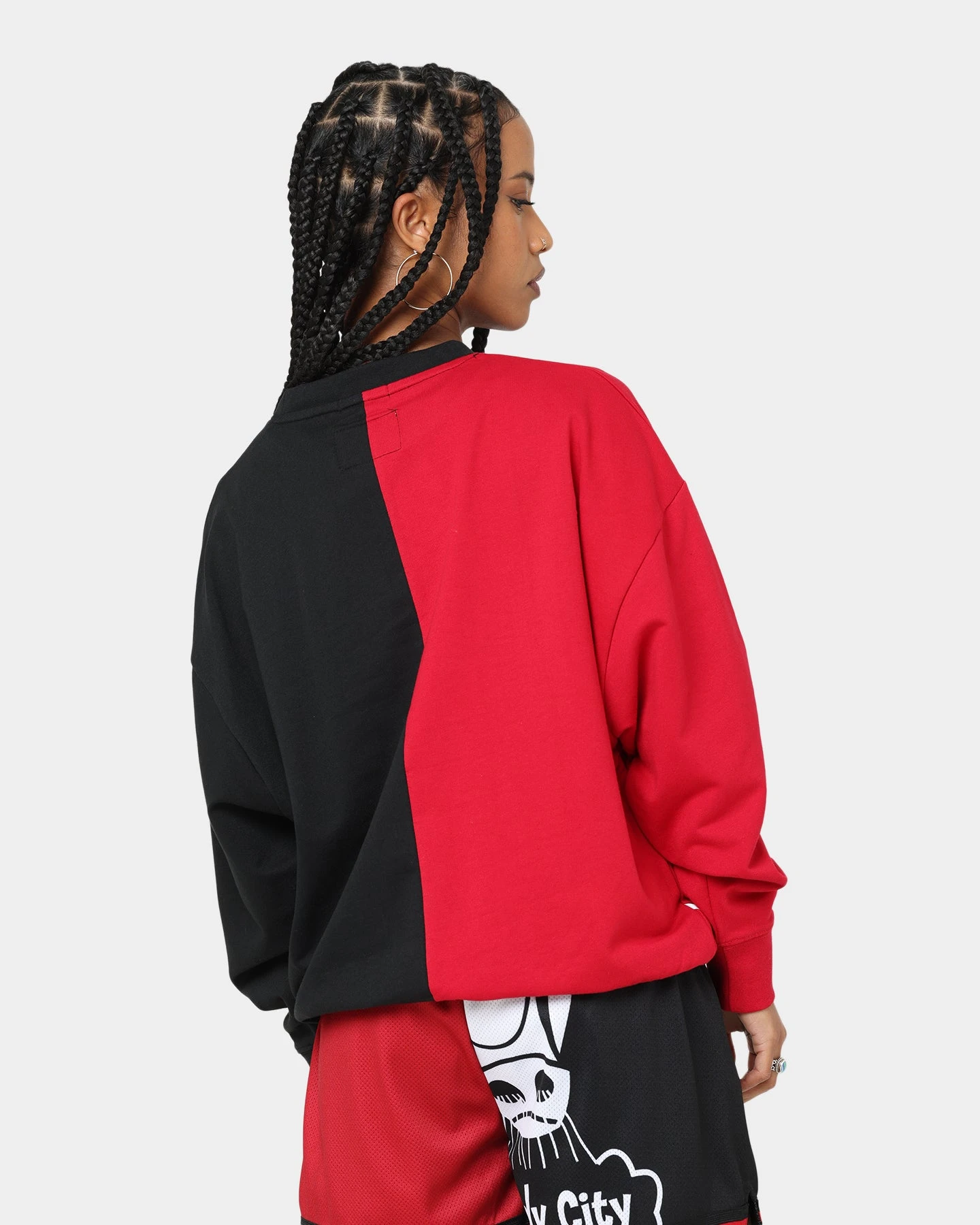 Mitchell & Ness Women's Chicago Bulls Big Face 5.0 Crewneck Red Mitchell & Ness Women's Chicago Bulls Big Face 5.0 Crewneck Red -Mitchell & Ness Shop 02039151 YR001 womens 0070