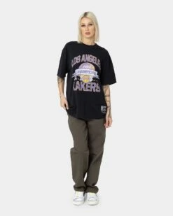 Mitchell & Ness Los Angeles Lakers Team History Vintage T-Shirt Faded Black -Mitchell & Ness Shop 02040350 YB554 womens 0020