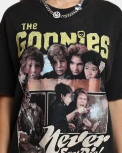 Goat Crew X The Goonies Goonies Vintage T-Shirt Washed Black 4 Goat Crew X The Goonies Goonies Vintage T-Shirt Washed Black -Mitchell & Ness Shop 02041422 YW607 womens 0030