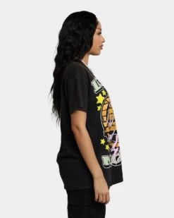 Goat Crew Love More T-Shirt Black Wash -Mitchell & Ness Shop 02042971 YB295 womens 0050