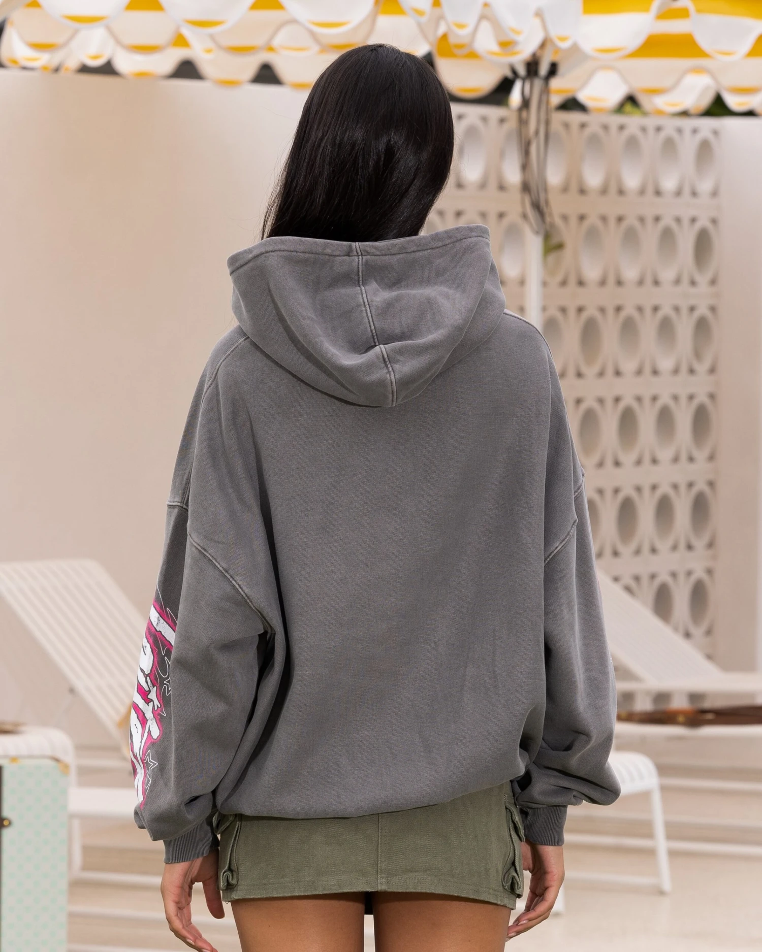 Loiter Wave Break Vintage Hoodie Charcoal Loiter Wave Break Vintage Hoodie Charcoal -Mitchell & Ness Shop 02047619 YC300 womens 0040 scaled