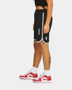 Saint Morta Era Mesh Basketball Short Black/White 9 Saint Morta Era Mesh Basketball Short Black/White -Mitchell & Ness Shop 03004935 YB012 womens 0090
