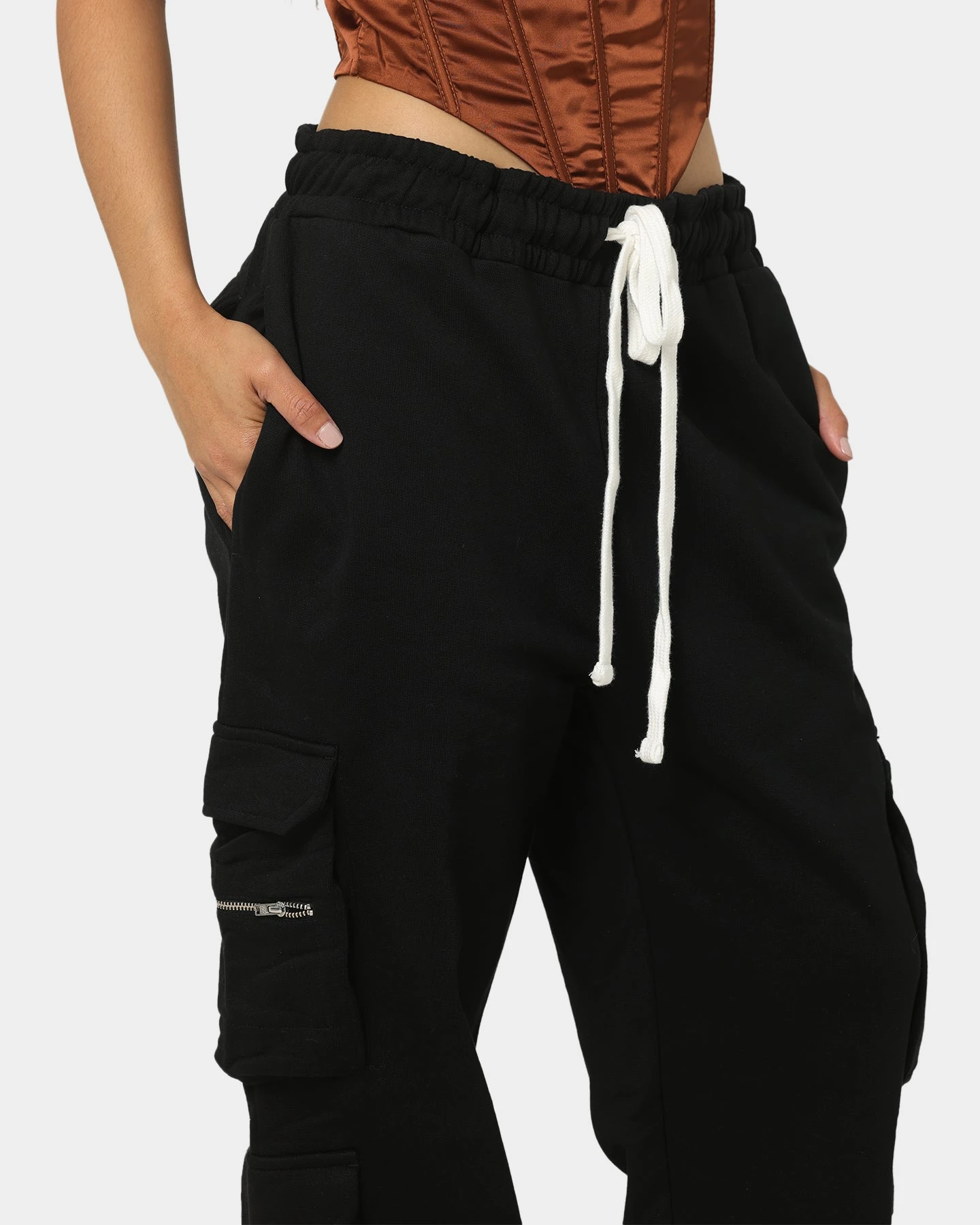 EN ES Cargo Track Pants Black EN ES Cargo Track Pants Black -Mitchell & Ness Shop 03006694 YB001 womens 0070