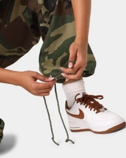 Rothco Women's Vintage Paratrooper Fatigue Cargo Pants Woodland Camo -Mitchell & Ness Shop 03007190 YC040 womens 00090