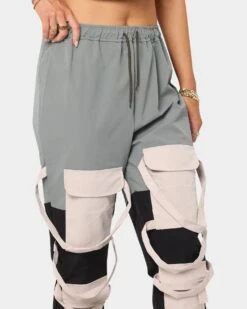 XXIII Women's Valentina Cargo Pants Khaki -Mitchell & Ness Shop 03007882 YK001 womens 0070