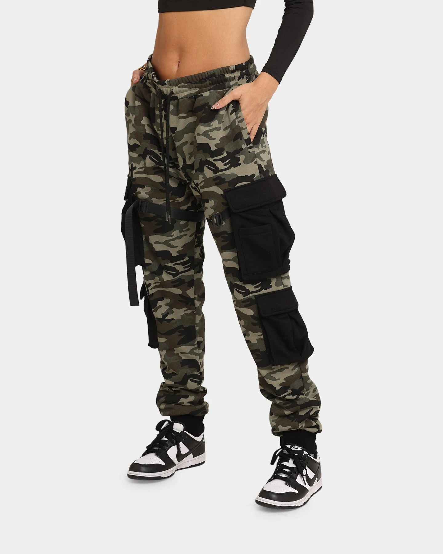 XXIII Raj Cargo Pants Camo XXIII Raj Cargo Pants Camo -Mitchell & Ness Shop 03007985 YC001 womens 0020