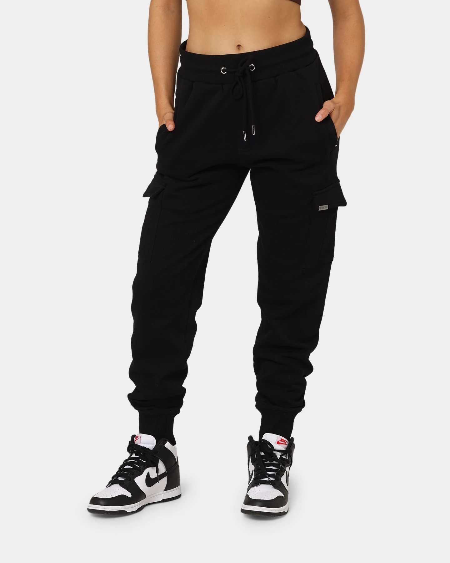 Carré Evolution Cargo Sweatpants Black Carré Evolution Cargo Sweatpants Black -Mitchell & Ness Shop 03009918 YB001 womens 0010