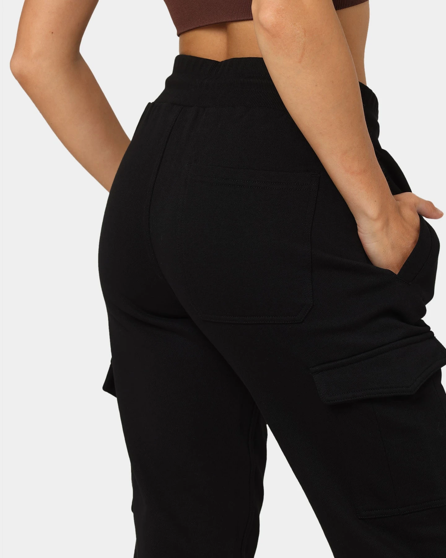 Carré Evolution Cargo Sweatpants Black Carré Evolution Cargo Sweatpants Black -Mitchell & Ness Shop 03009918 YB001 womens 0080