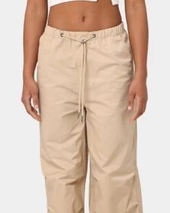 MNML Women's Parachute Pants Beige -Mitchell & Ness Shop 03010287 Y1000 womens 080 ac679657 b4cd 43f9 b0a4 271b0828194e