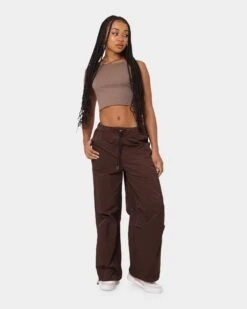 MNML Women's Parachute Pants Brown -Mitchell & Ness Shop 03010287 YX300 womens 020 76d978c8 8894 4bc2 bdbe f3f694238911