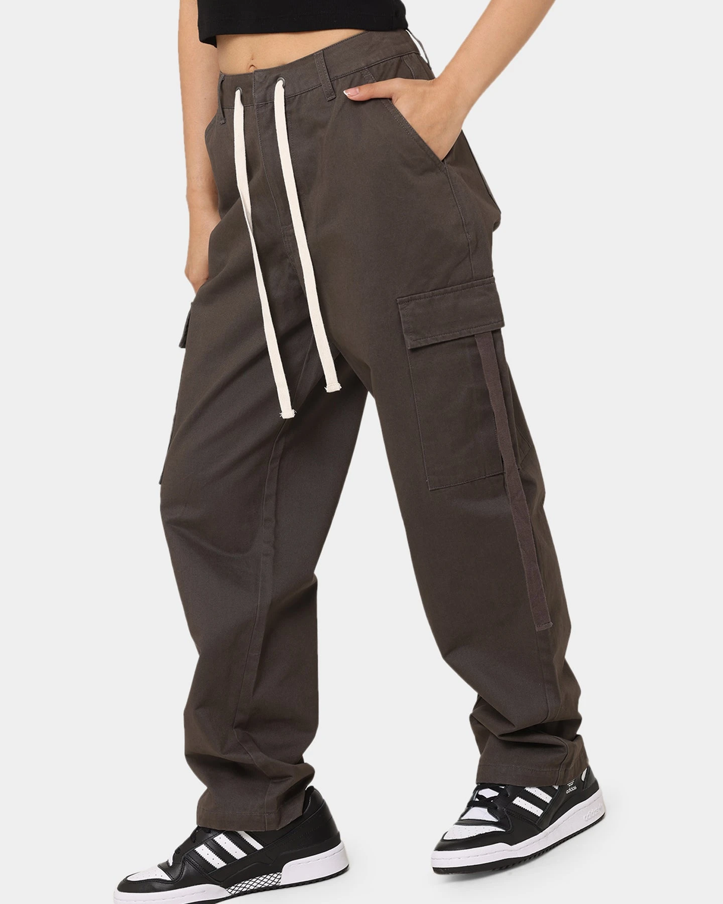 MNML Women's Baggy Cargo Pants Charcoal MNML Women's Baggy Cargo Pants Charcoal -Mitchell & Ness Shop 03010298 YC300 womens 0040