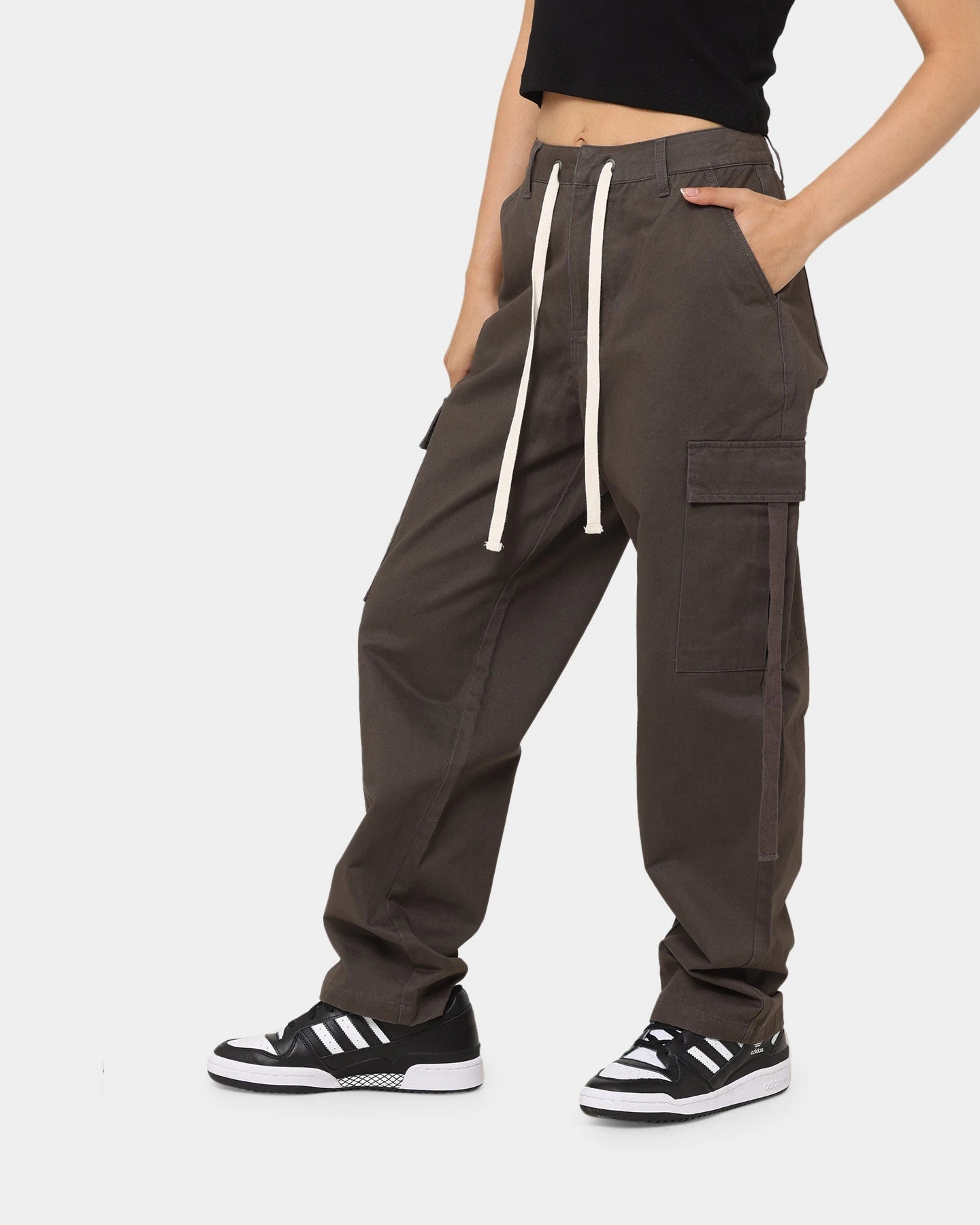 MNML Women's Baggy Cargo Pants Charcoal MNML Women's Baggy Cargo Pants Charcoal -Mitchell & Ness Shop 03010298 YC300 womens 0060