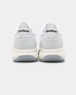 Reebok Women's Classic Leather SP Extra White -Mitchell & Ness Shop 05010506 YW100 default 0030