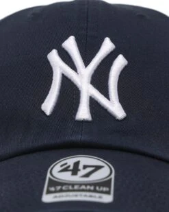 '47 BRAND 47 Brand Men's New York Yankees '47 Clean Up Strapback Navy 6 '47 BRAND 47 Brand Men's New York Yankees '47 Clean Up Strapback Navy -Mitchell & Ness Shop 053838503168 default 050