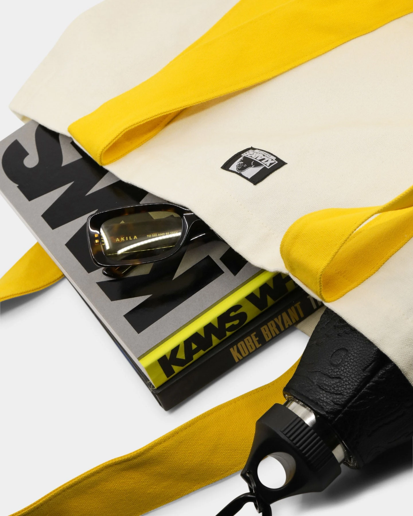 XLARGE 91 Contrast Tote Bag Natural/Yellow XLARGE 91 Contrast Tote Bag Natural/Yellow -Mitchell & Ness Shop 06008944 YN095 default 0060