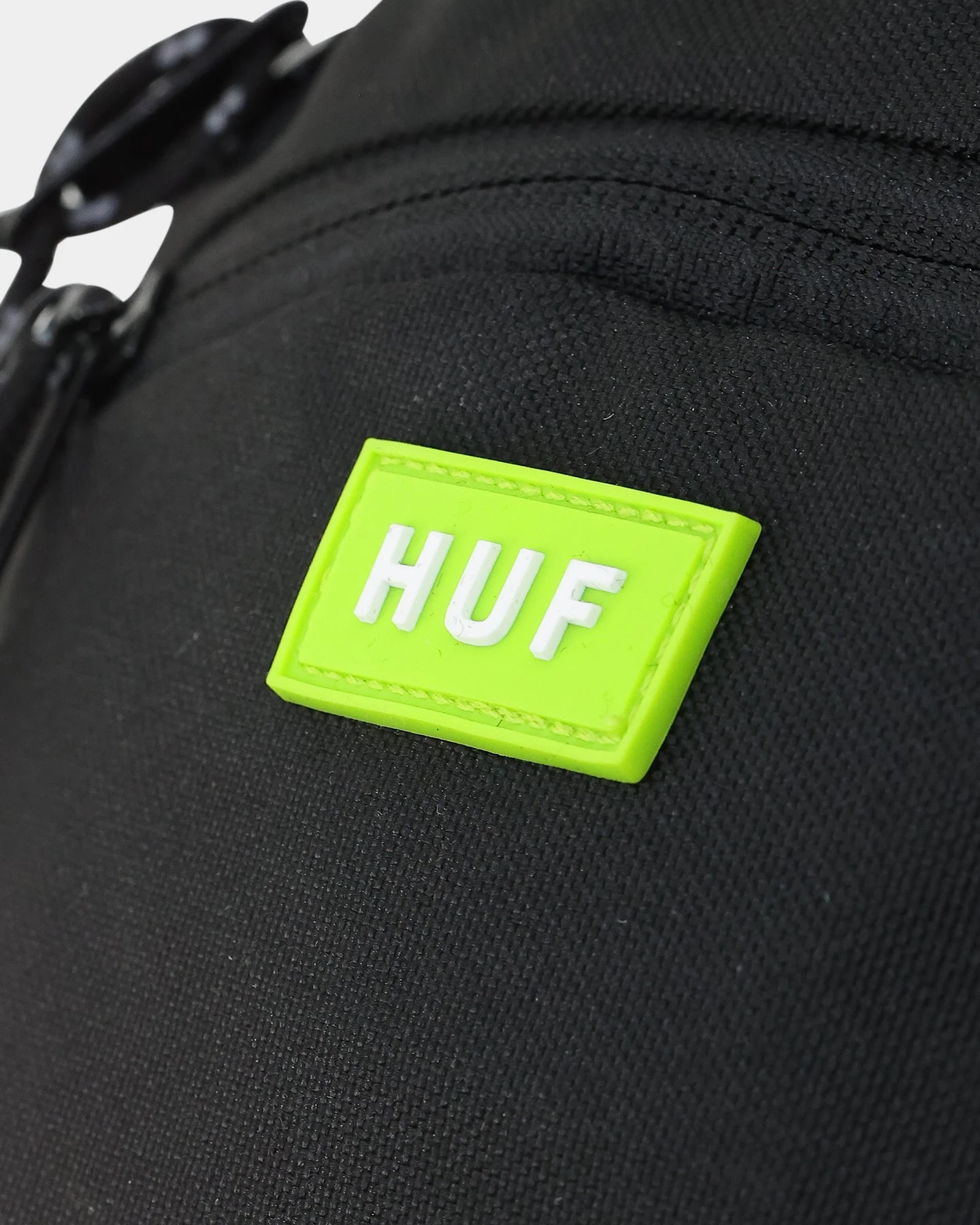 HUF Bunker Shoulder Bag Black HUF Bunker Shoulder Bag Black -Mitchell & Ness Shop 06009460 YB001 default 0040
