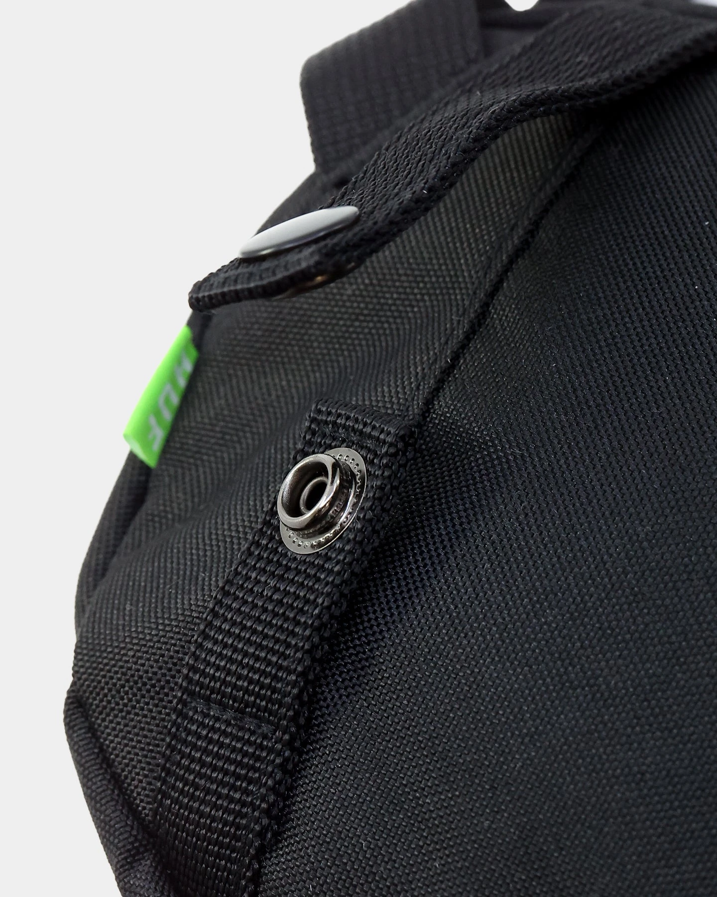 HUF Bunker Shoulder Bag Black HUF Bunker Shoulder Bag Black -Mitchell & Ness Shop 06009460 YB001 default 0080