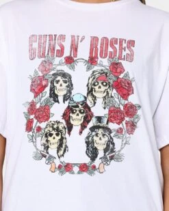 Guns N Roses Women's Many Skulls T-Shirt White -Mitchell & Ness Shop 08000621 YW100 womens 0030