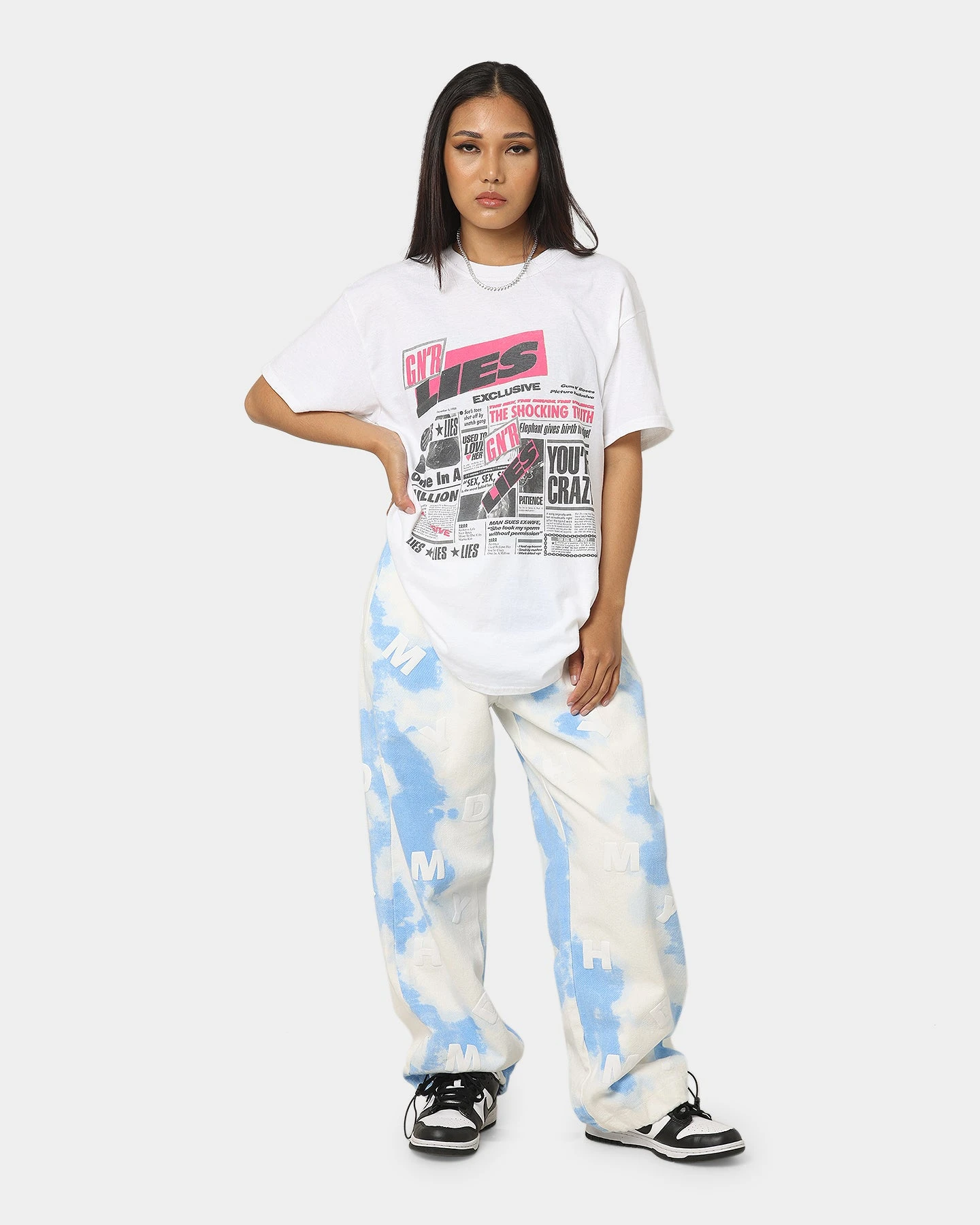 Guns N Roses Pistols Lies T-Shirt White Guns N Roses Pistols Lies T-Shirt White -Mitchell & Ness Shop 08000949 YW100 womens 0020