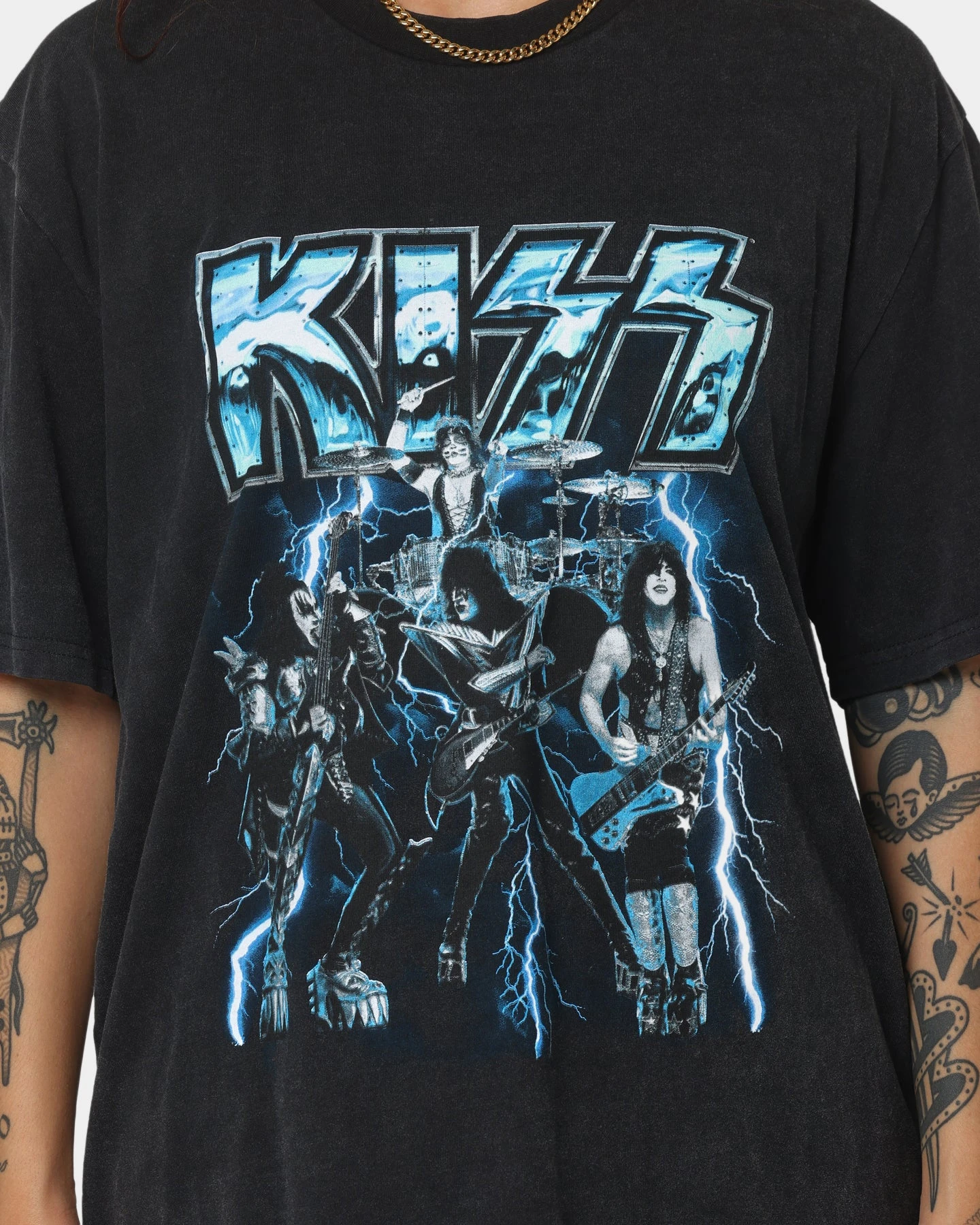 Kiss Lightning Bolt T-Shirt Black Wash Kiss Lightning Bolt T-Shirt Black Wash -Mitchell & Ness Shop 08000950 YB295 womens 0030