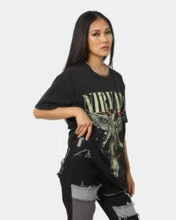 Nirvana In Utero Distressed Circle T-Shirt Black Wash -Mitchell & Ness Shop 08000957 YB295 womens 0050