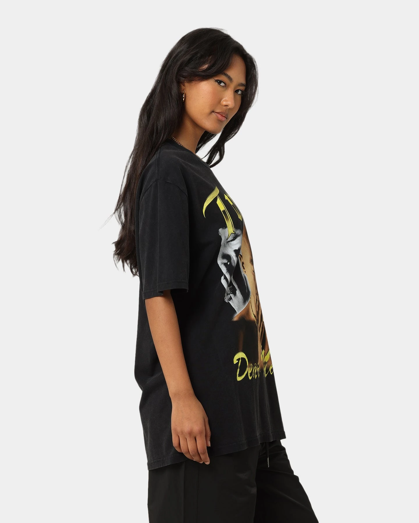 Tupac Dear Mama Gold Collage Vintage T-Shirt Washed Black Tupac Dear Mama Gold Collage Vintage T-Shirt Washed Black -Mitchell & Ness Shop 08001118 YW607 womens 0050