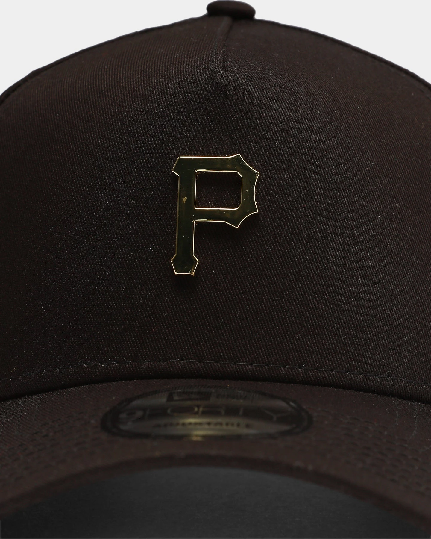 New Era Pittsburgh Pirates Mini Metal 9FORTY A-Frame Snapback Black/Gold New Era Pittsburgh Pirates Mini Metal 9FORTY A-Frame Snapback Black/Gold -Mitchell & Ness Shop 191715365192 default 0060