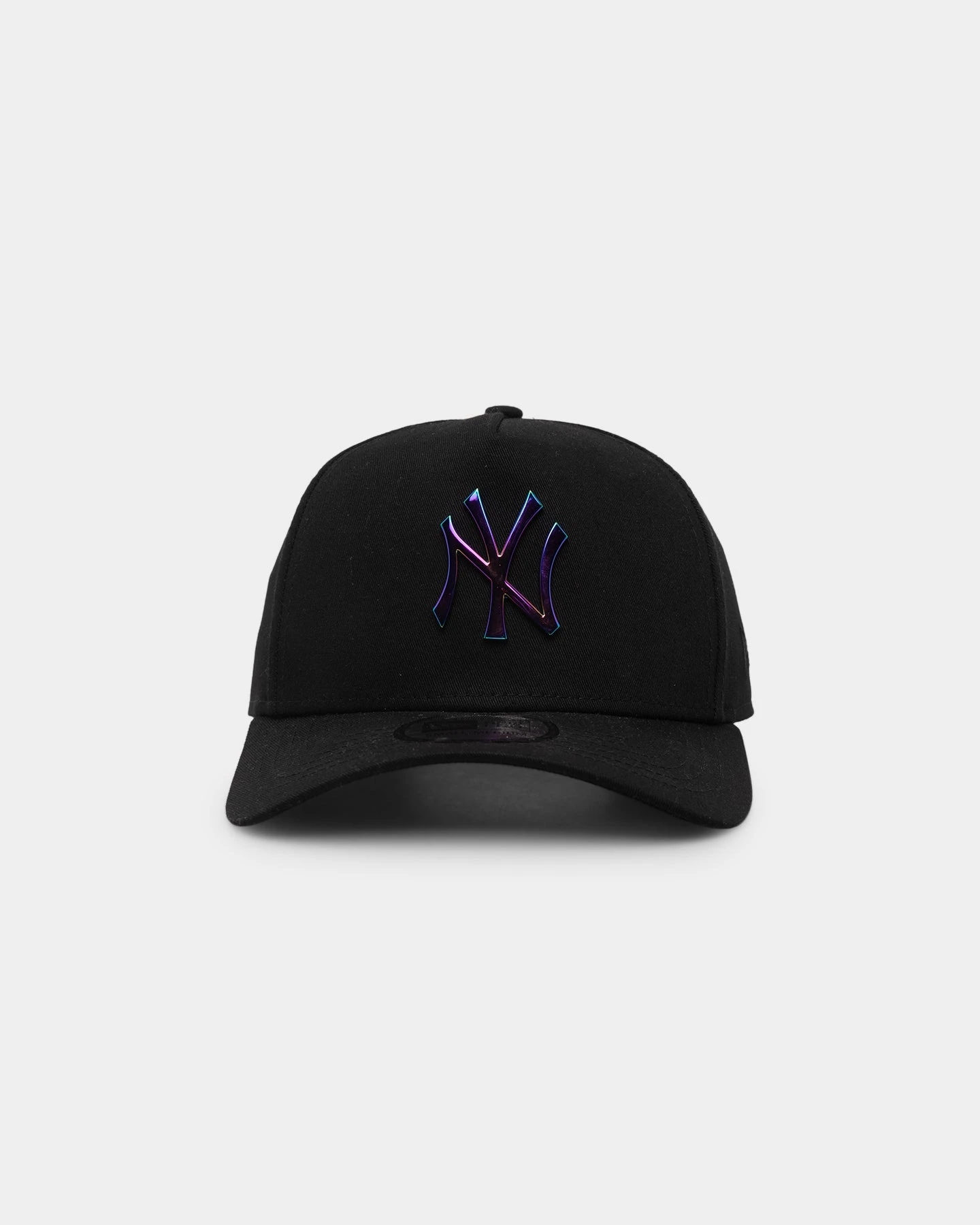 New Era New York Yankees 'Metal Badge' 9FORTY K-Frame Snapback Black/Iridescent New Era New York Yankees 'Metal Badge' 9FORTY K-Frame Snapback Black/Iridescent -Mitchell & Ness Shop 194457736480 default 00010