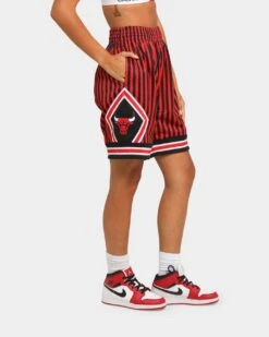 Mitchell & Ness Men's Chicago Bulls 1997 Striped SM Short Black/Red -Mitchell & Ness Shop 194582209248 womens 0060 3fa4c709 507b 4a43 af7f 30e9071a9f7e