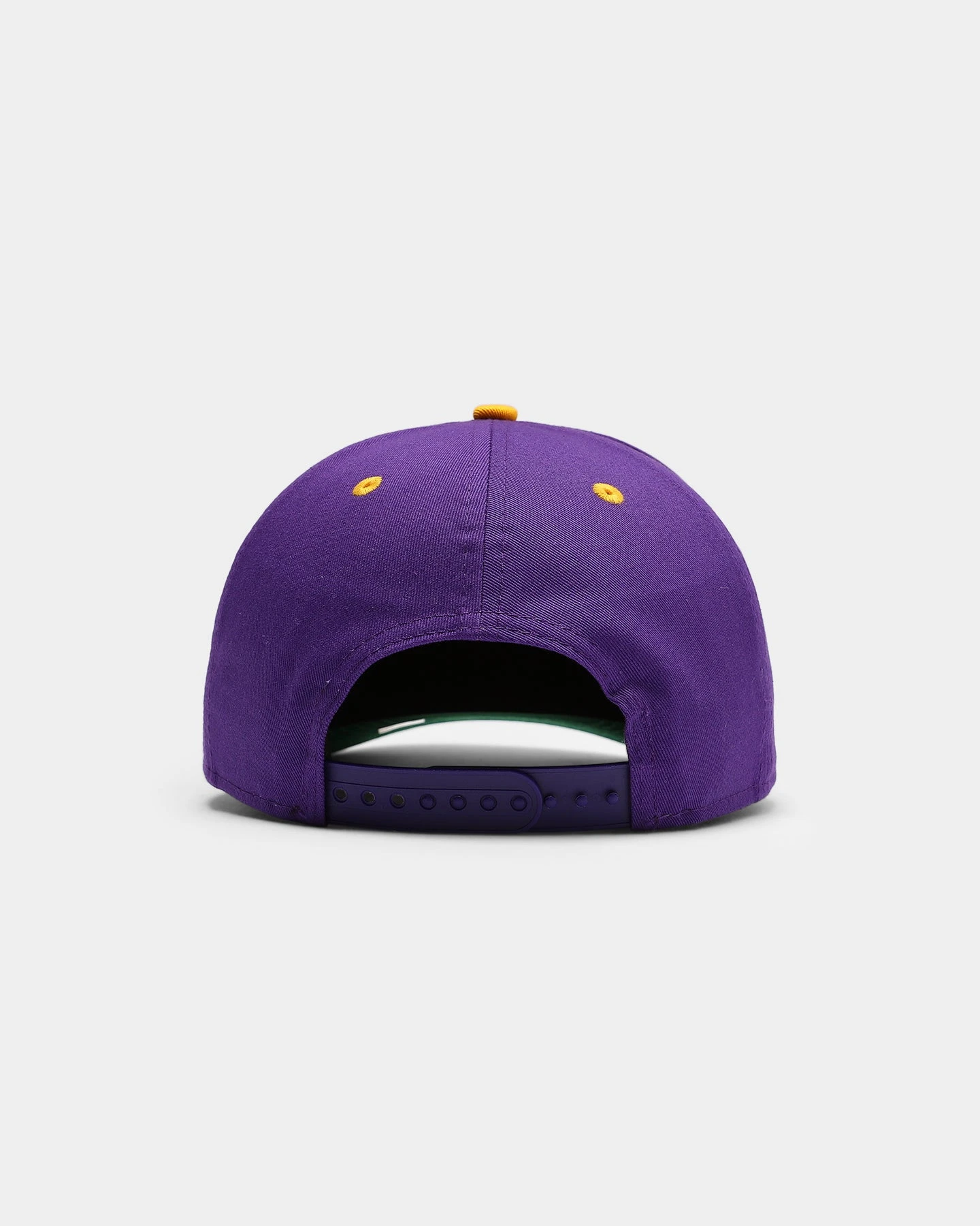 New Era Los Angeles Lakers Old Golfer Snapback Purple/Yellow New Era Los Angeles Lakers Old Golfer Snapback Purple/Yellow -Mitchell & Ness Shop 195488150696 default 0030