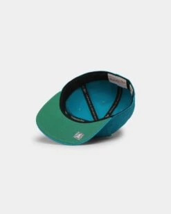 Mitchell & Ness Detroit Pistons 'Team Ground 2.0 Hardwood Classics' Fitted Teal -Mitchell & Ness Shop 195563745168 default 0030