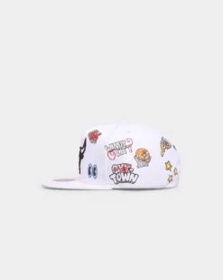 Mitchell & Ness Chicago Bulls 'Hand Drawn' Original Fit Snapback White -Mitchell & Ness Shop 195563796481 default 0040