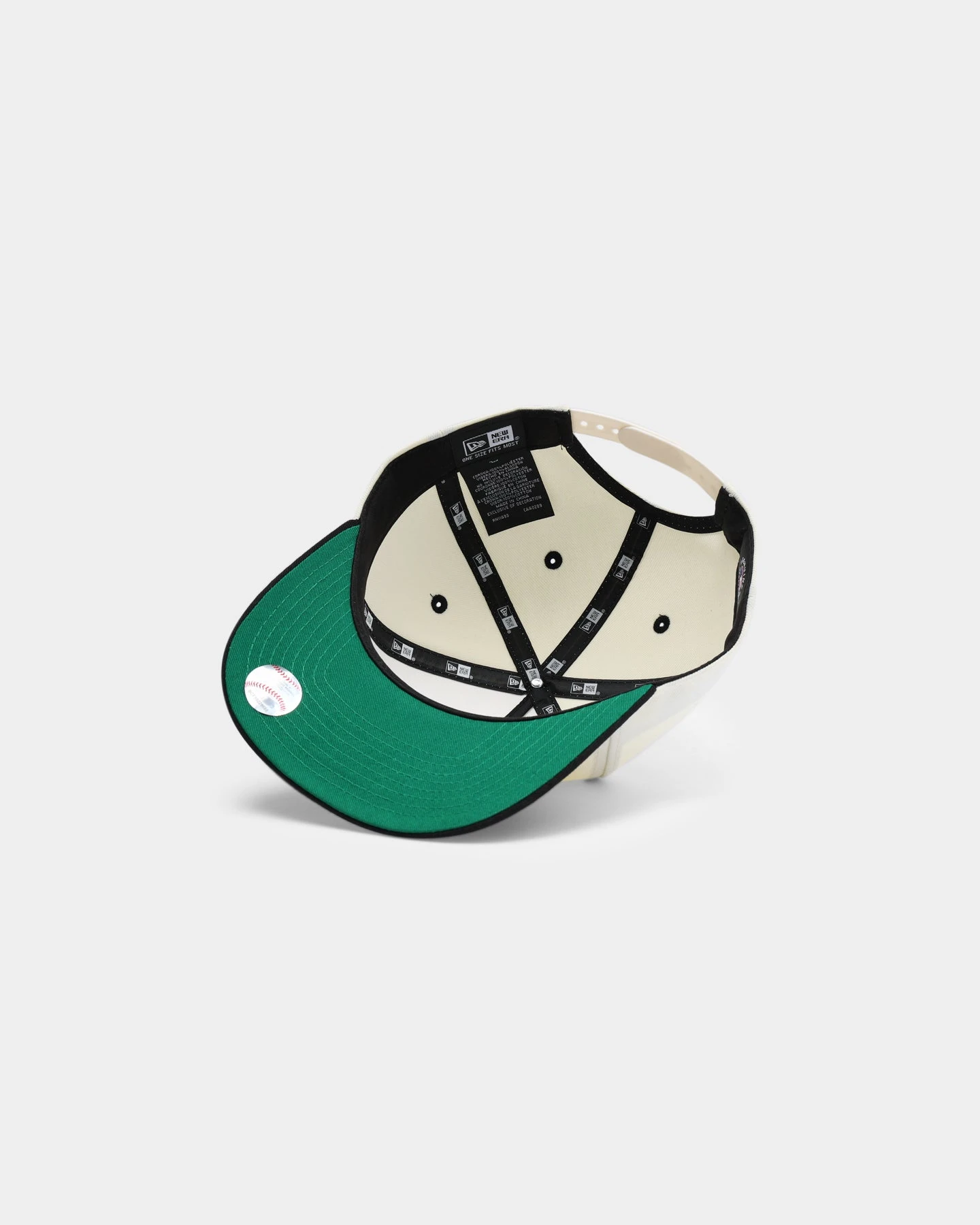 New Era Pittsburgh Pirates Off White Script Old Golfer Snapback Off White New Era Pittsburgh Pirates Off White Script Old Golfer Snapback Off White -Mitchell & Ness Shop 195599784070 default 0070