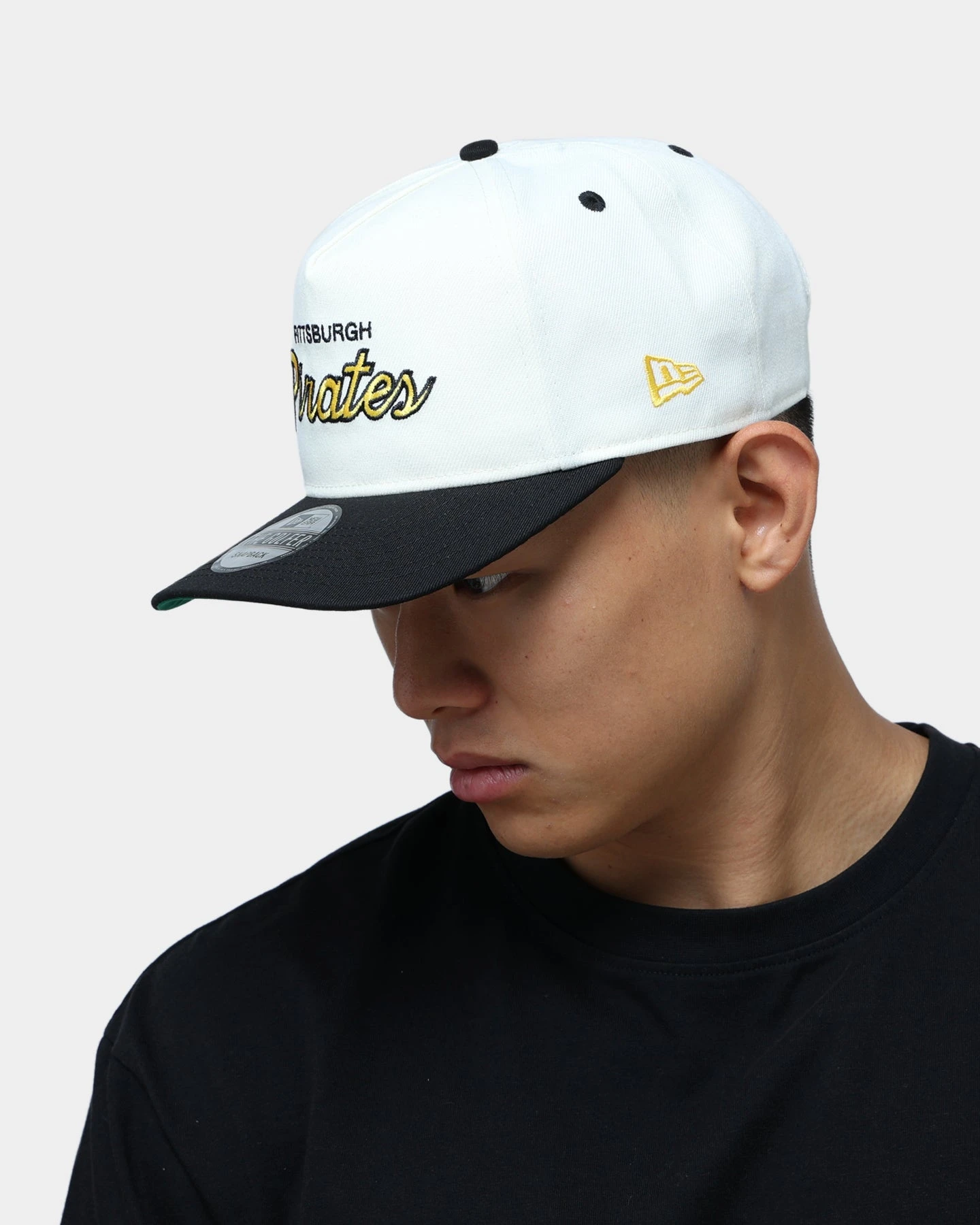 New Era Pittsburgh Pirates Off White Script Old Golfer Snapback Off White New Era Pittsburgh Pirates Off White Script Old Golfer Snapback Off White -Mitchell & Ness Shop 195599784070 mens 0100