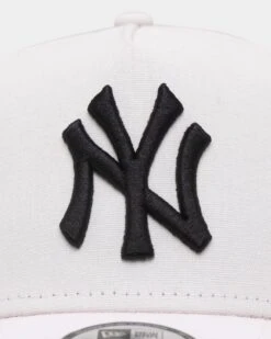 New Era Kid's New York Yankees White UV Activation 9FORTY A-Frame Stretch Fit UV Active White -Mitchell & Ness Shop 195600638477 default 0050