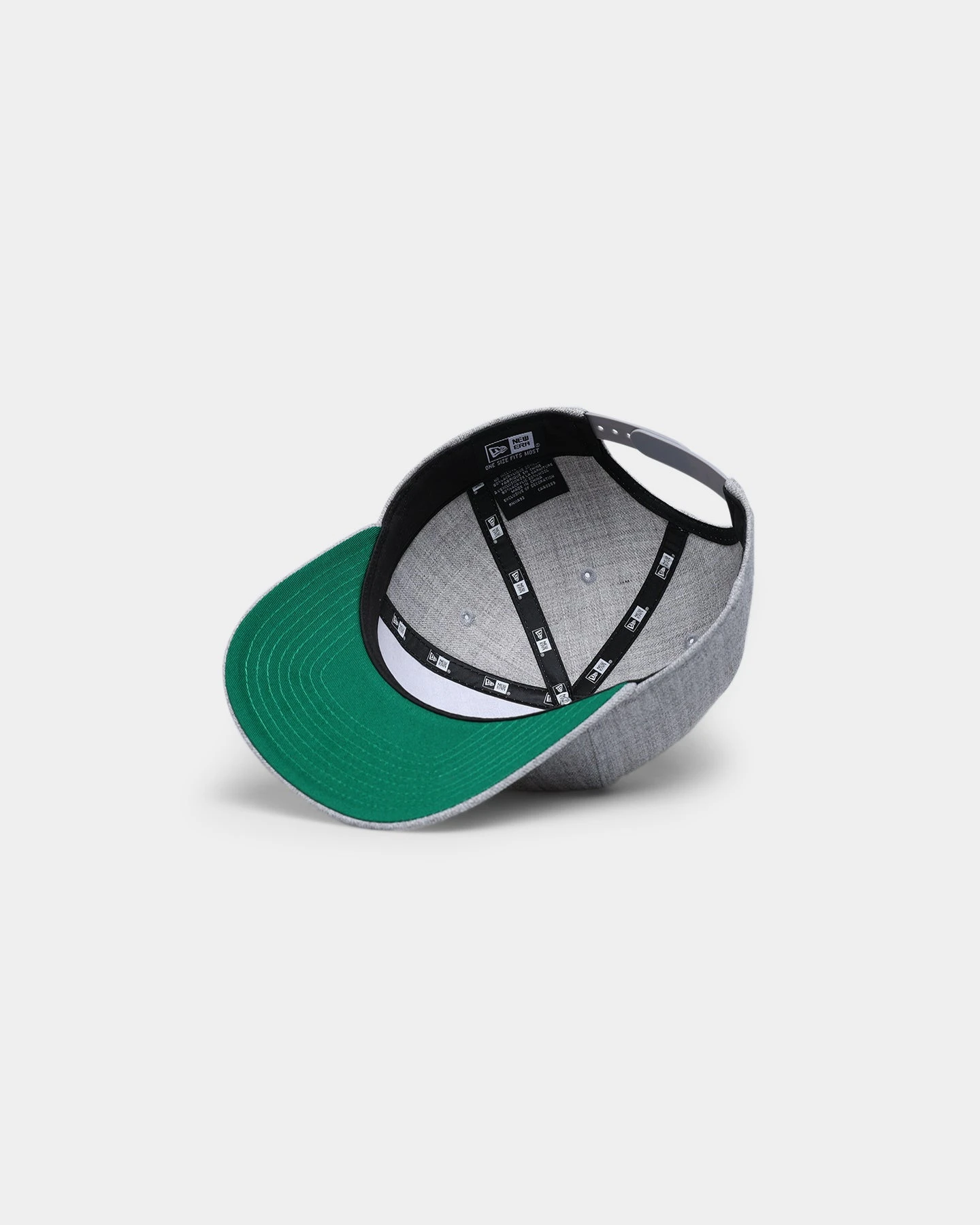 New Era Green Bay Packers Script Old Golfer Snapback Heather Grey New Era Green Bay Packers Script Old Golfer Snapback Heather Grey -Mitchell & Ness Shop 195853066409 default 0070