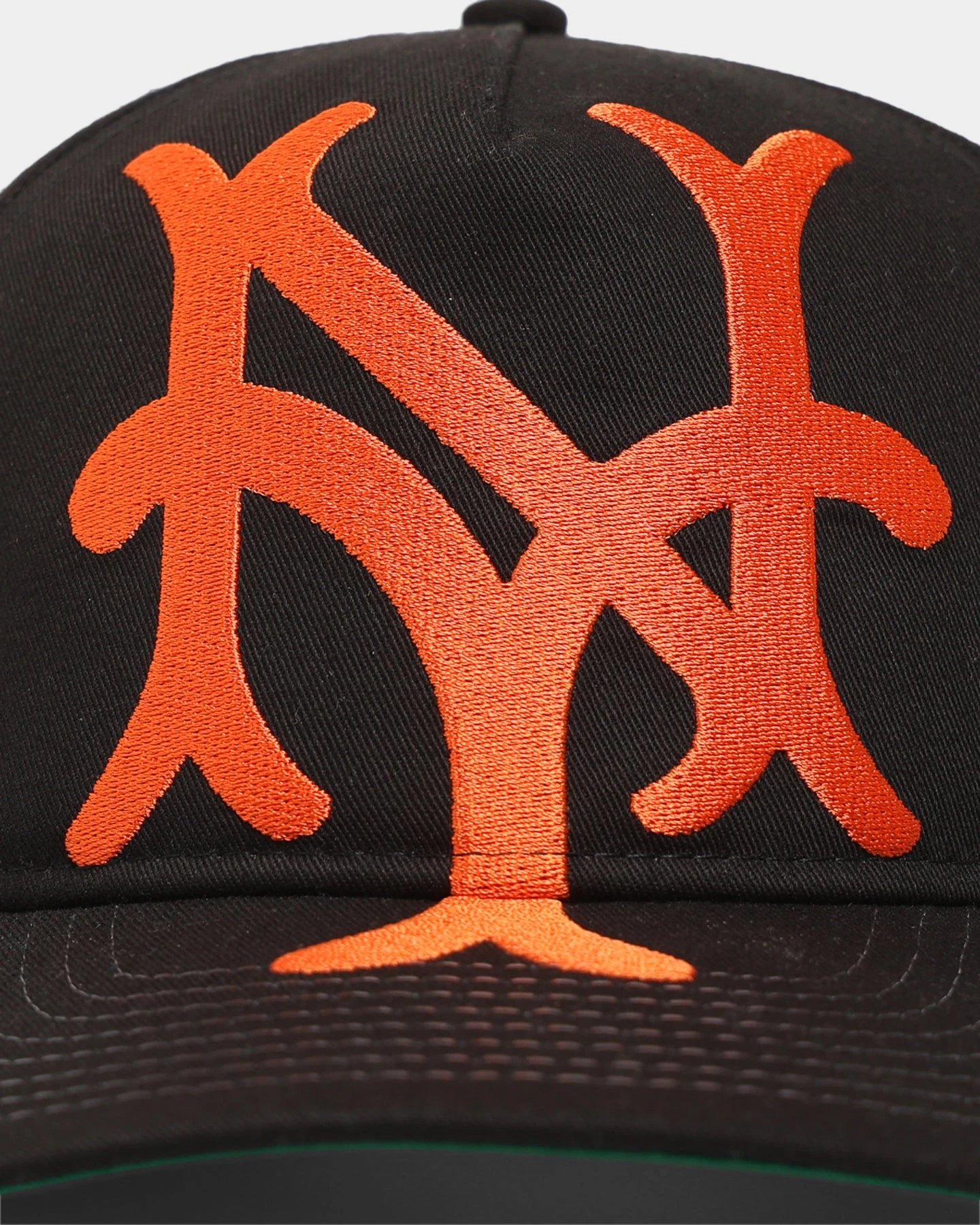 New Era New York Giants 'Oversized Team Logo' Old Golfer Snapback Black/Orange New Era New York Giants 'Oversized Team Logo' Old Golfer Snapback Black/Orange -Mitchell & Ness Shop 195853390290 default 0050 9154ef7c 57a8 454d 8ff5 14647fafb200