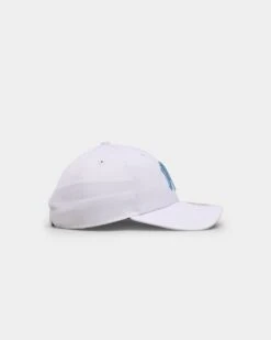 New Era Women's New York Yankees "Legend Blue" 9FORTY Casual Strapback White/Legend Blue -Mitchell & Ness Shop 195953584001 default 0030 078cdae7 caec 46a7 a98b 21e1efed9e9b