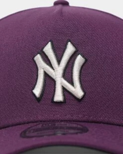 New Era New York Yankees 9FORTY A-Frame Snapback Plum 7 New Era New York Yankees 9FORTY A-Frame Snapback Plum -Mitchell & Ness Shop 196080455929 default 0050 92129b20 42fb 4273 9ab7 b3b9a4f9142b
