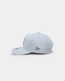 New Era New York Yankees 9FORTY A-Frame Snapback Silver/New Olive -Mitchell & Ness Shop 196080455936 default 0040